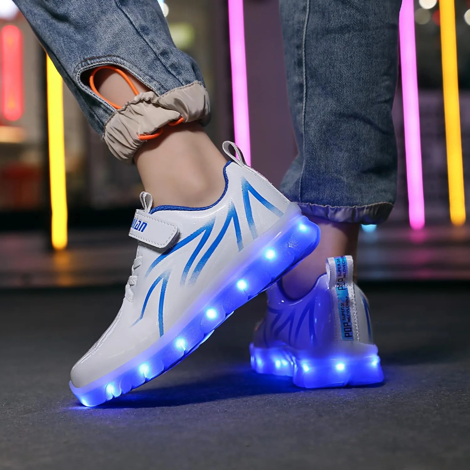 BFOEL Spider Light up Shoes for Boys Girls Walking Sneaker with USB Charging Birthday Thanksgiving Christmas Day Best Gift