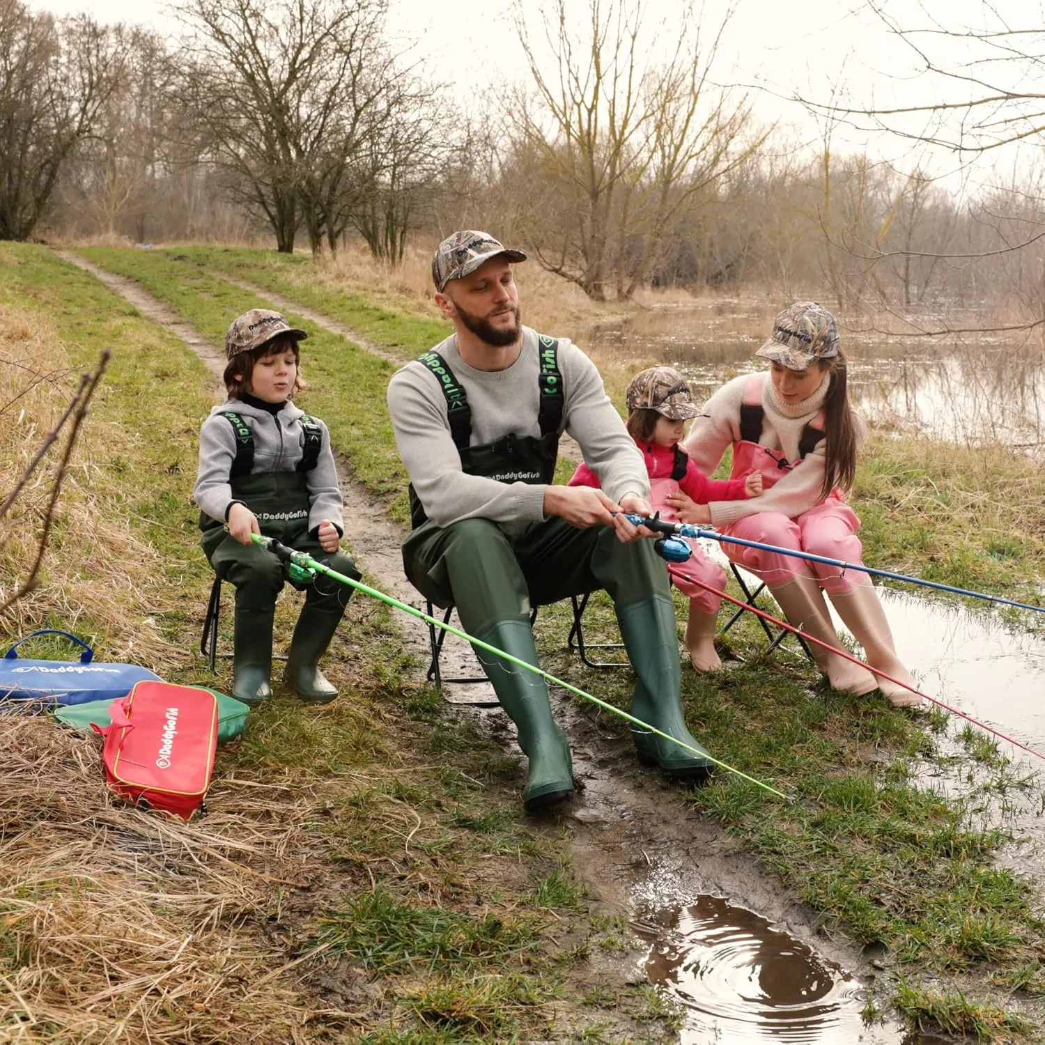 Chest Waders for Kids and Adults, Fishing and Hunting Waders with a Pocket and a Wader Hanger