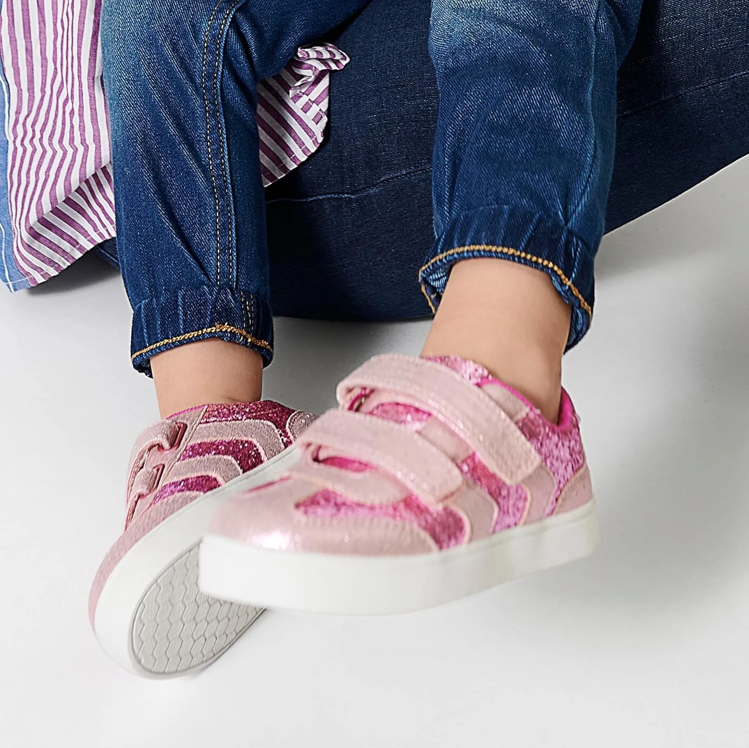 Dr. Scholl's Shoes Baby-Girl's Madison Play Toddler Sneaker