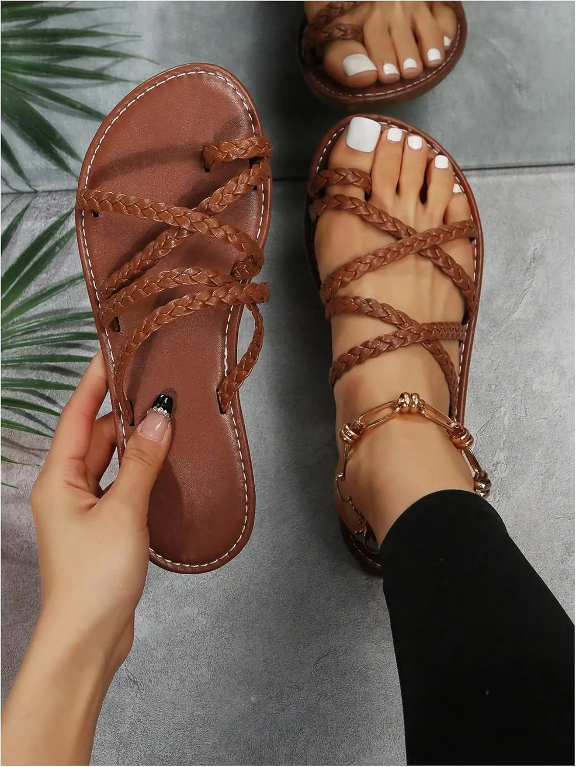 GORGLITTER Women's Braided Toe Ring Brown Sandals Dressy Crisscross Strappy Flats Open Toe Slip On Slides 2025