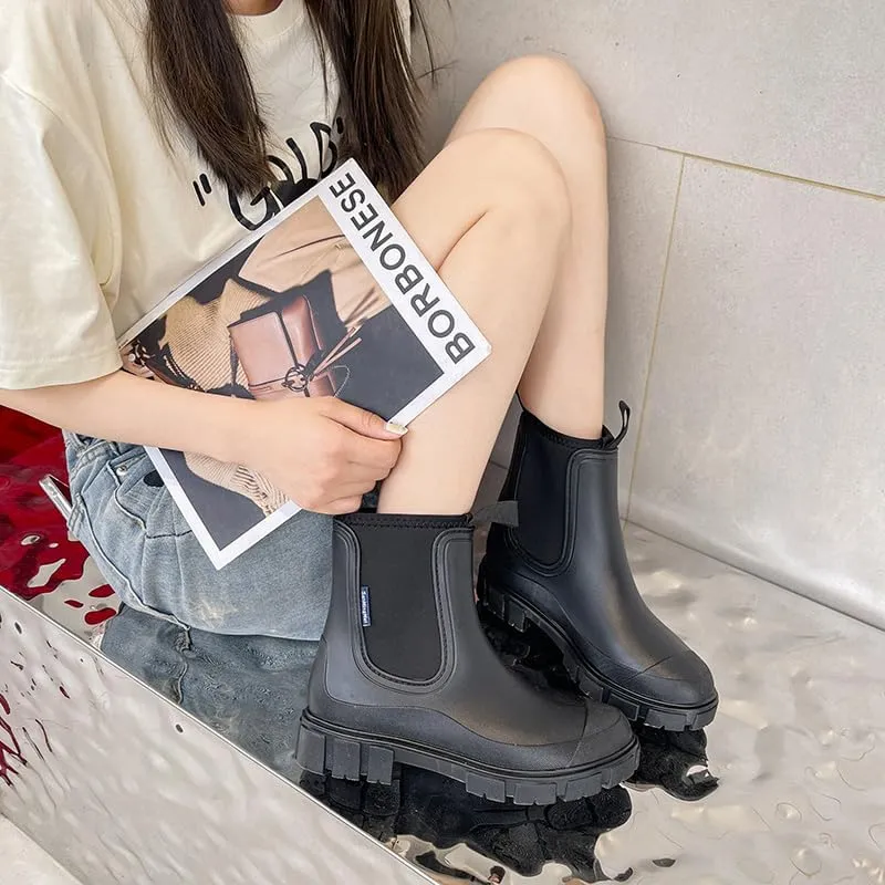 Harssidanzar Womens Short Rain Boots Waterproof Garden Shoes Anti-Slip Ankle Chelsea Boot for Outdoor Work HL216US