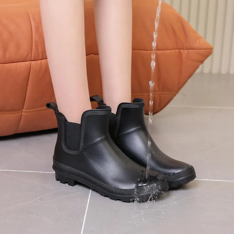Harssidanzar Womens Short Rain Boots Waterproof Garden Shoes Anti-Slipping Ankle Rain Boots for Outdoor HL215US