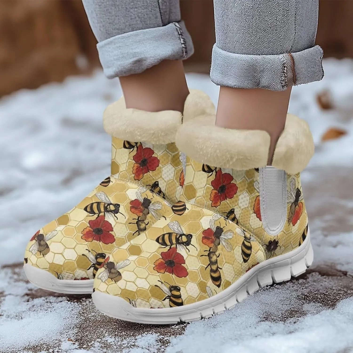 JoyLamoria Green Sea Turtle Winter Snow Boots for Women Anti Slip Warm Boots Fuzzy Fluffy Ankle Booties for Women Teens Cold Weather Walking Sneakers Boots