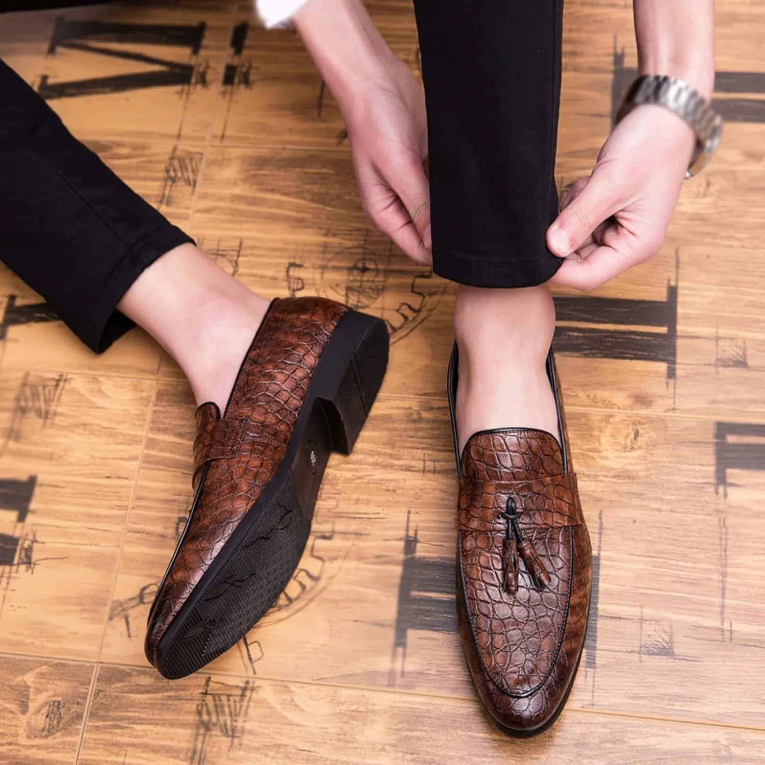 Men's Leather Tassel Slip-on Penny Loafers,Fashion Retro Print Business Formal Oxfords,Comfortable Non-Slip Classic Party Dress Shoes