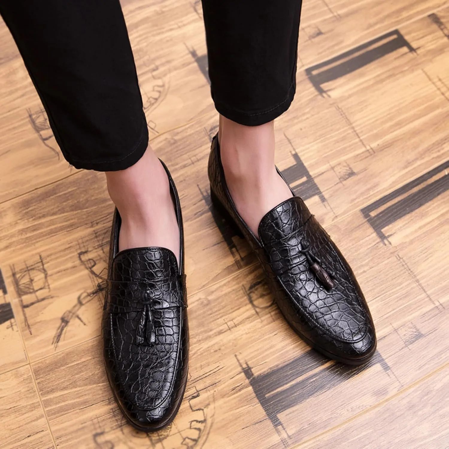 Men's Leather Tassel Slip-on Penny Loafers,Fashion Retro Print Business Formal Oxfords,Comfortable Non-Slip Classic Party Dress Shoes