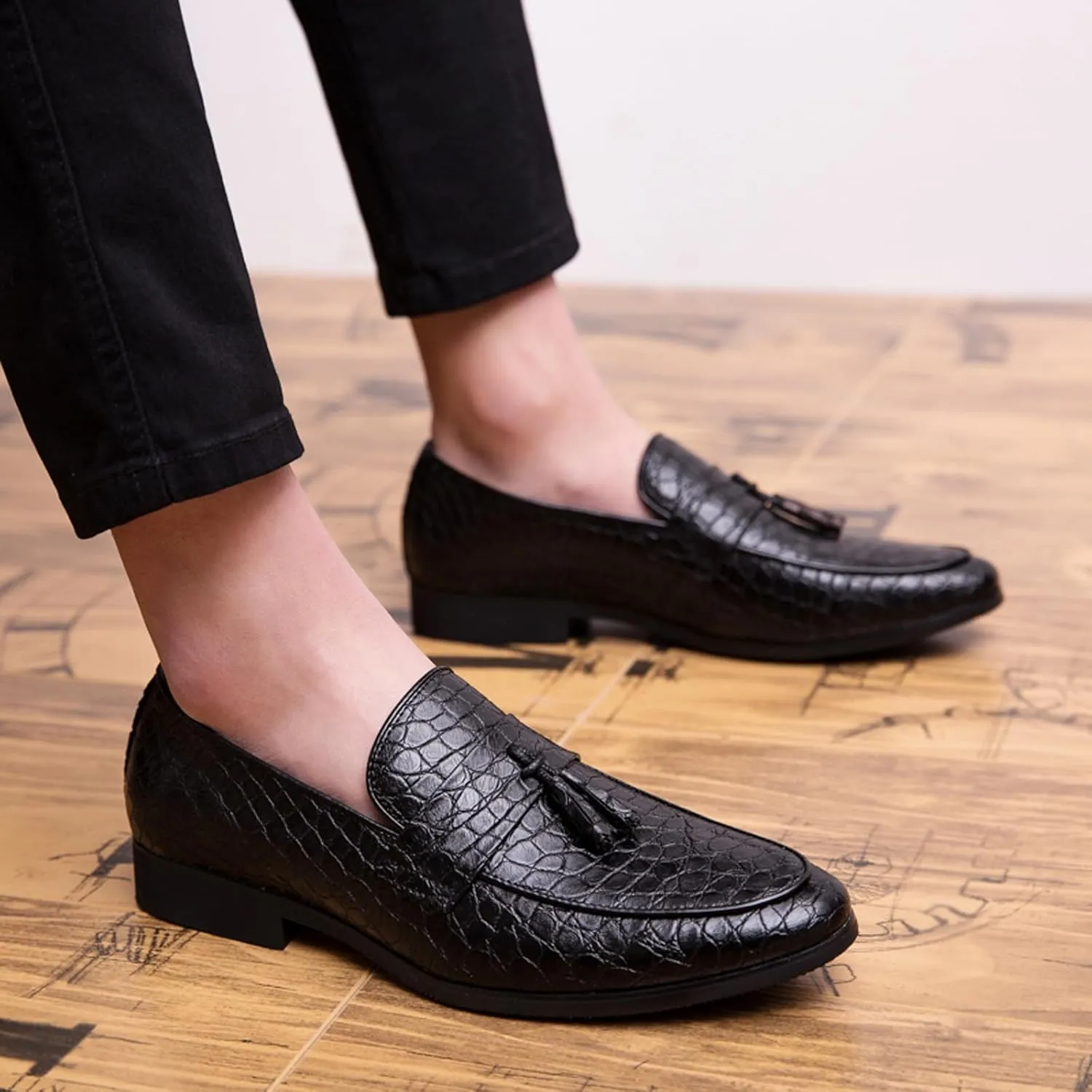 Men's Leather Tassel Slip-on Penny Loafers,Fashion Retro Print Business Formal Oxfords,Comfortable Non-Slip Classic Party Dress Shoes
