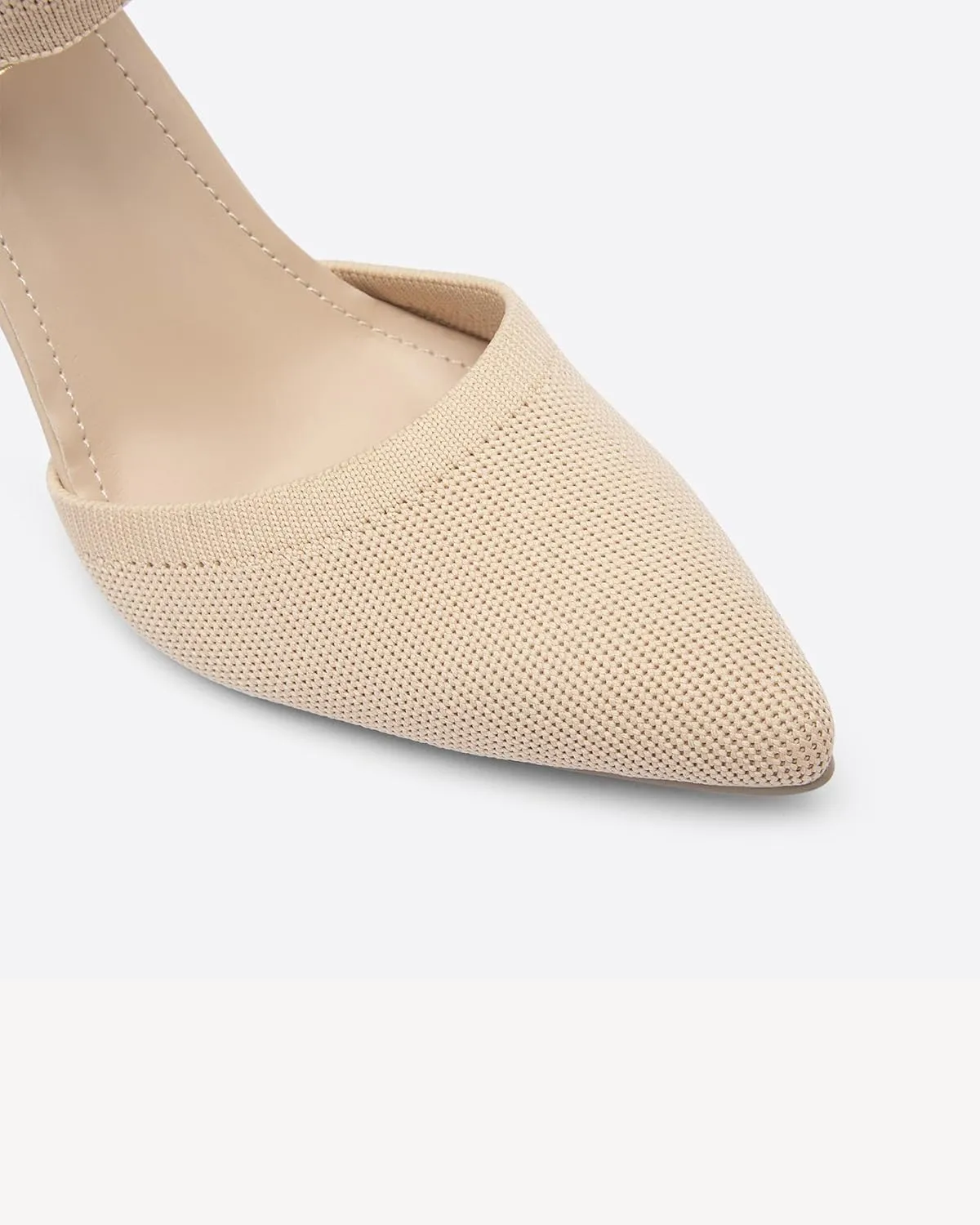 Mousse Fit Women Retro Peep Toe Elegant Stiletto Low Heeled Sandals Breathable Mesh Knit Elastic Design Upper Comfortable Shoes