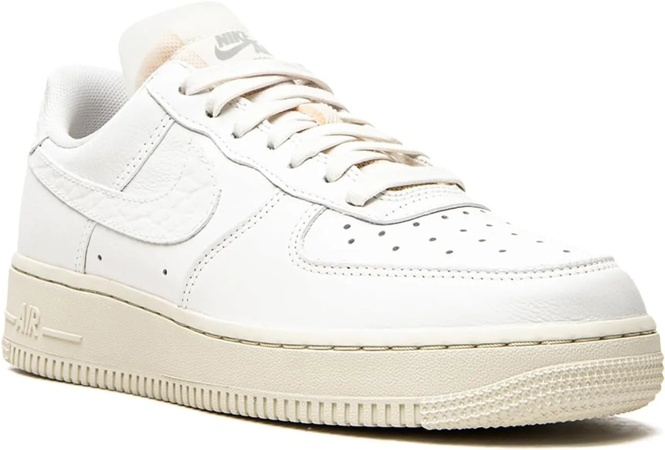 Nike Women's Low-Top Sneakers