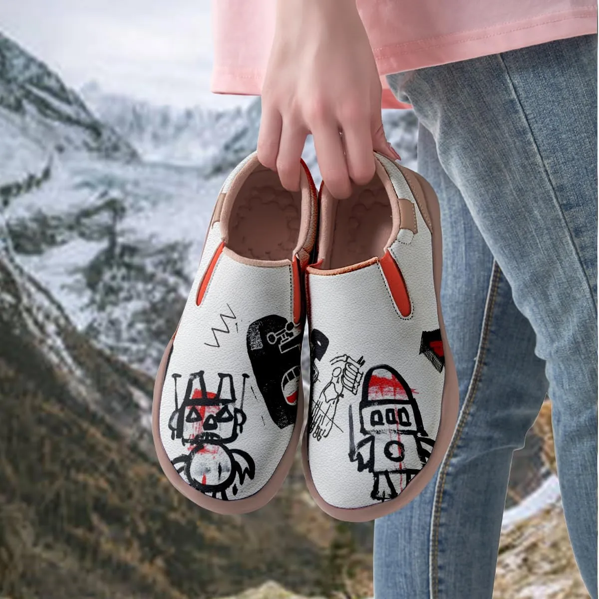Onehorse Women's Graffiti Painted Shoes Walking Travel Casual Loafers Lightweight Comfort Slip-On Fashion Sneakers