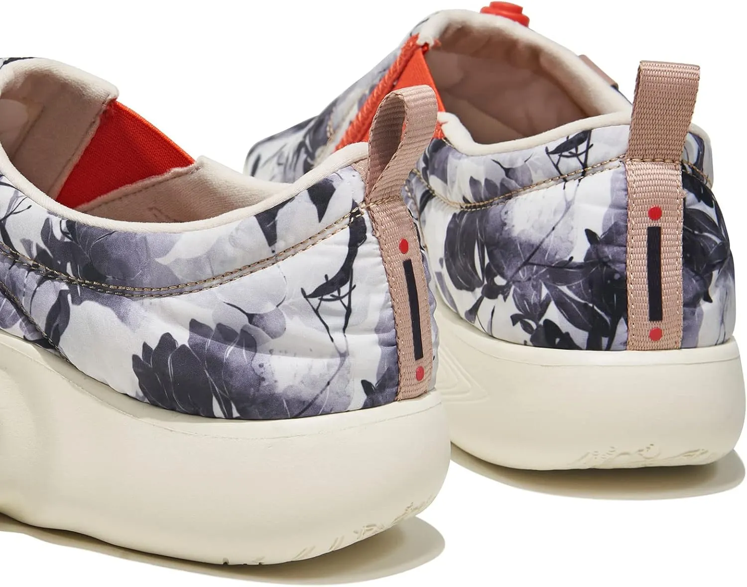 UIN Women's Camping Walking Travel Shoes Casual Slip On Loafers Lightweight Art Painted Fashion Sneaker Toledo Series