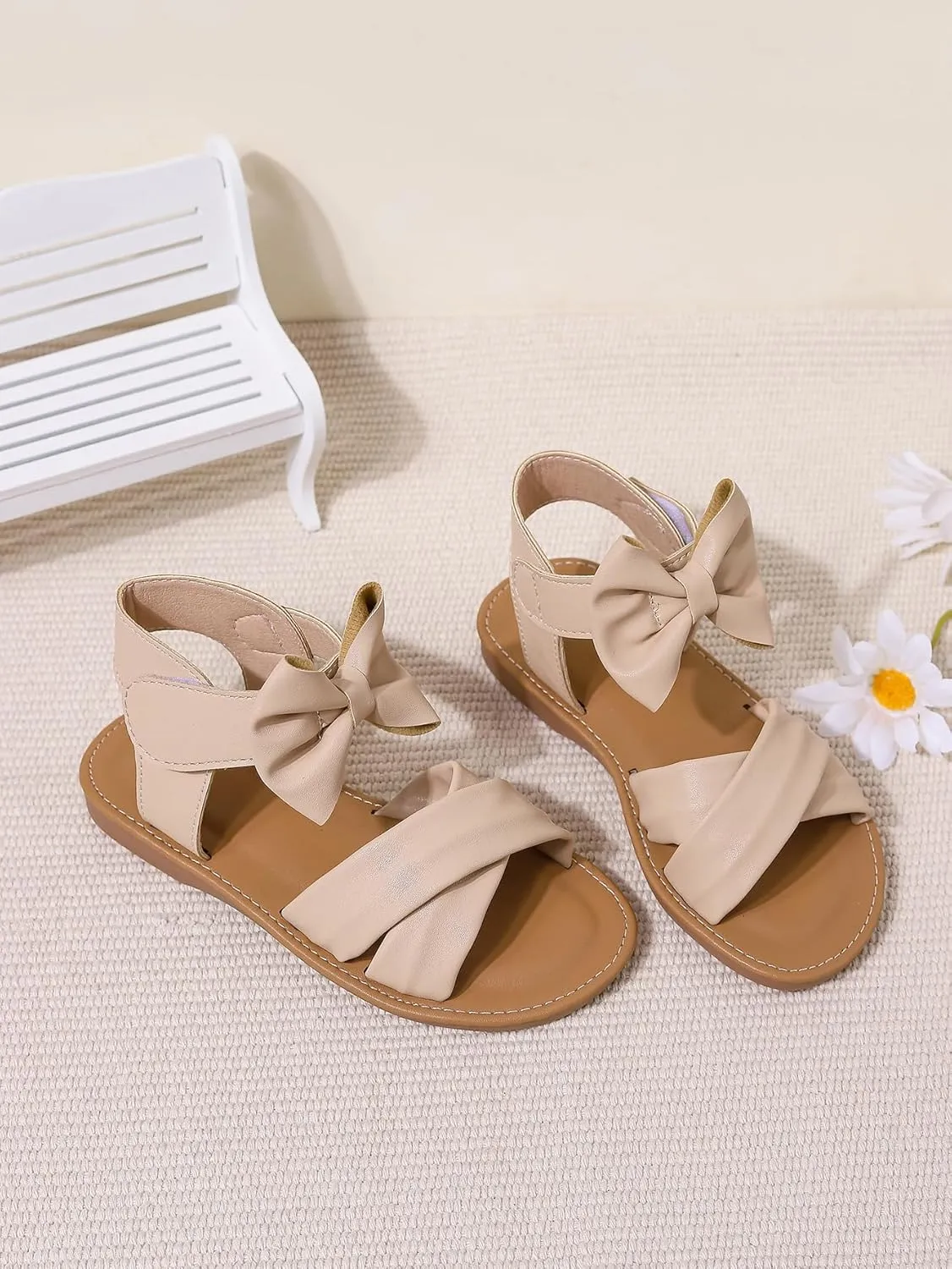 Verdusa Girl's Bow Crisscross Sandals Open Toe Summer Shoes with Back Strap