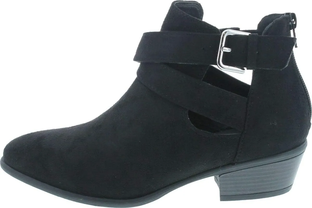 Wild Diva Women's Manny-30 Crisscross Buckle Bootie