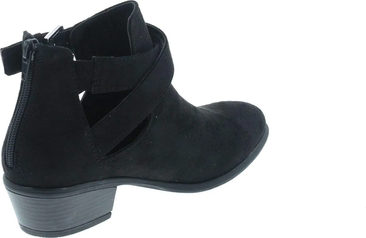 Wild Diva Women's Manny-30 Crisscross Buckle Bootie