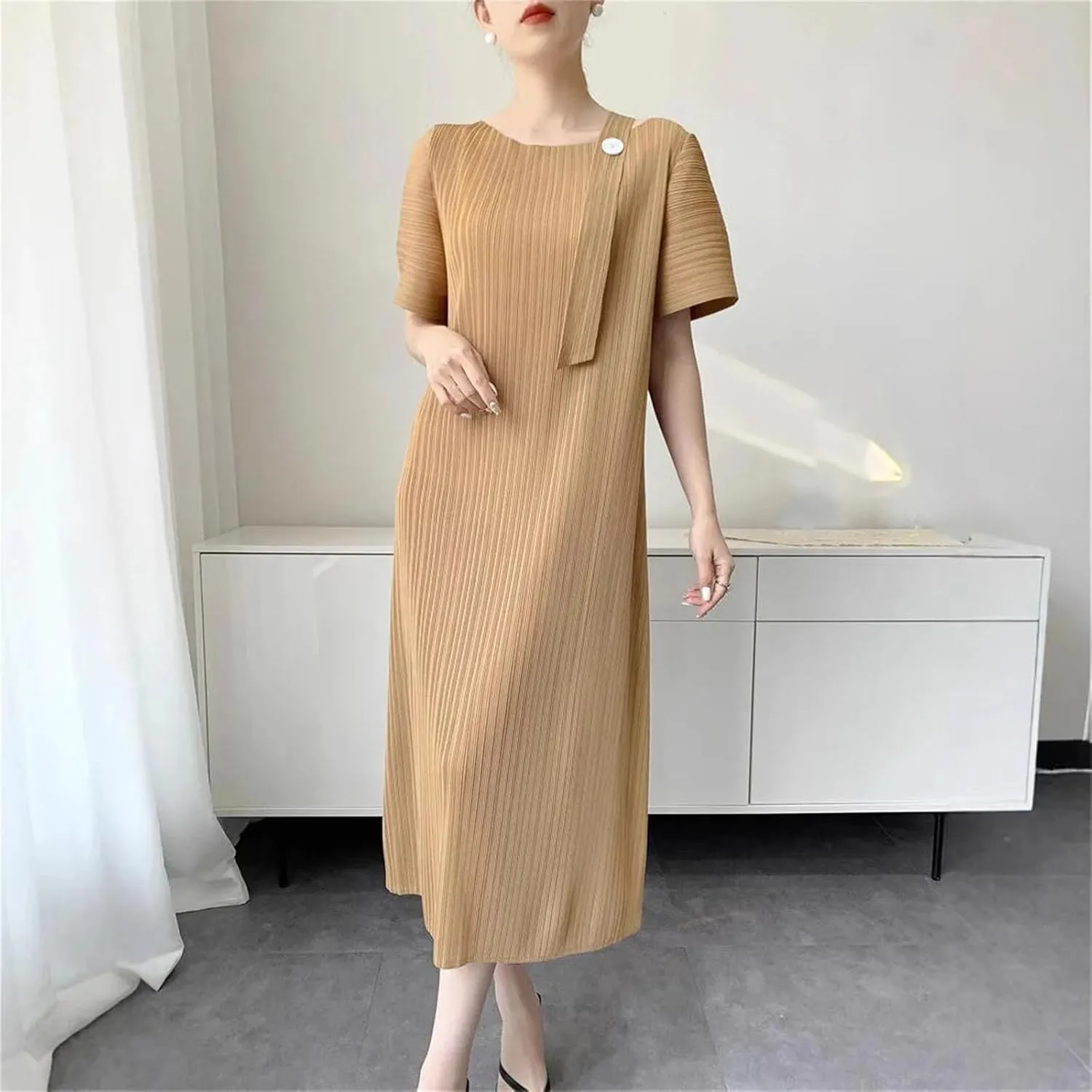Women's Long Dress Elegant Short Sleeve Pleated Stripes Button Shoulder Straps Vestidos