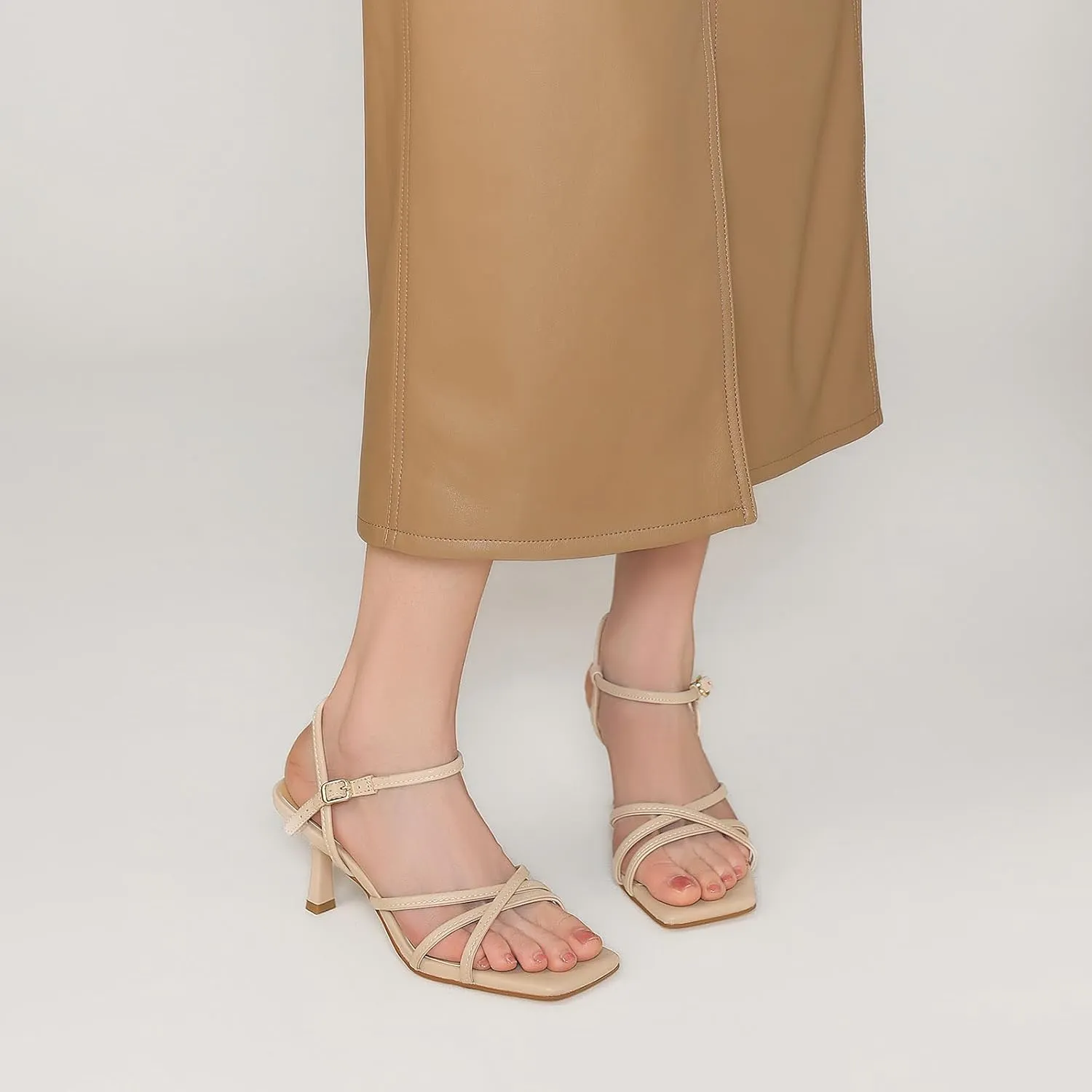 Women's Sandals Square Open Toe Kitten Heels Strappy Ankle Strap Heeled Sandals for Women Comfy Weddings Shoes